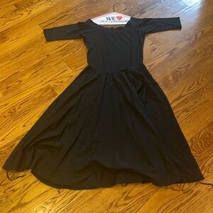 Hartly Woman’s Black Flowy Dress Size 51